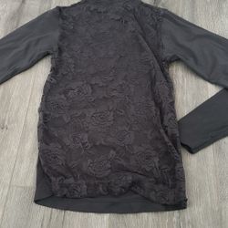 Shirt With Cute See Through Design Back