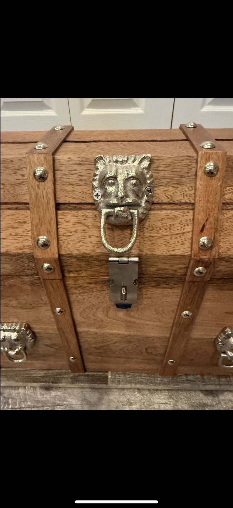 Vintiquewise Treasure Chest With Lock