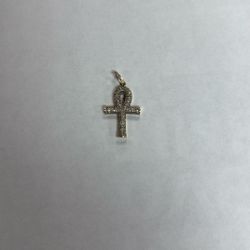 10KT RELIGIOUS PENDANT 
