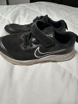 Boys Black & White Nikes. Size 1. $3