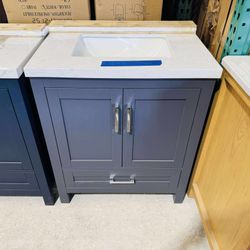 30 in. W x 22 in. D Single Sink Bath Vanity in Gray with White Top $475 