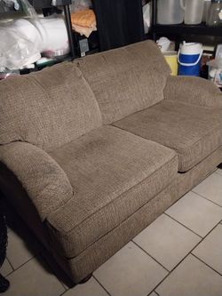 sofa love seat .in good condition