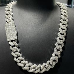 Crazy VVS 18mm Baguette Moissanite Cuban Chain 22 inch