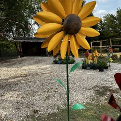 Large Double Sunflower Spinner, Metal Yard Art, Garden Decor