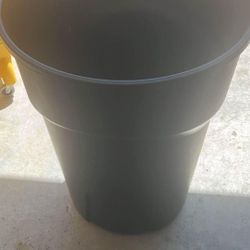 Trash Bin