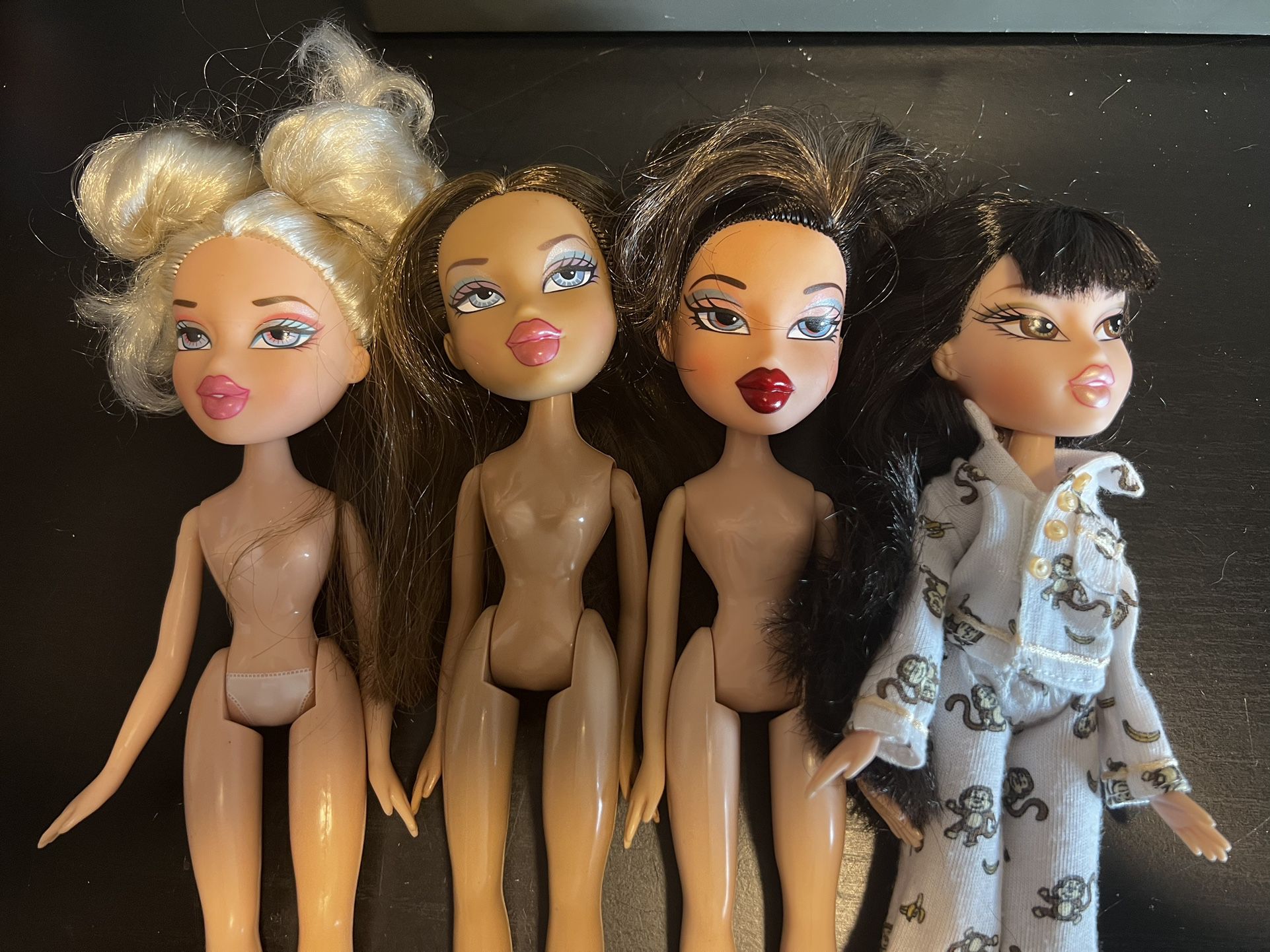 Bratz Dolls Lot - Cloe Dana Nevra Dolls