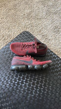 Nike vapor max size 12