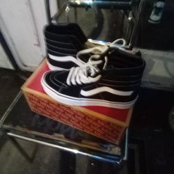 Vans 6.5 Men's 8.0 Women's