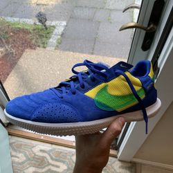 Nike Streetgato Game Royal Stadium Green Men’s Size 11 
