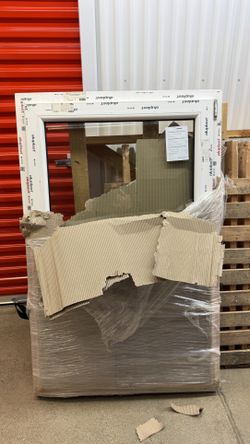 Aluplast Ideal 4000 Window – NEW (White or Black)