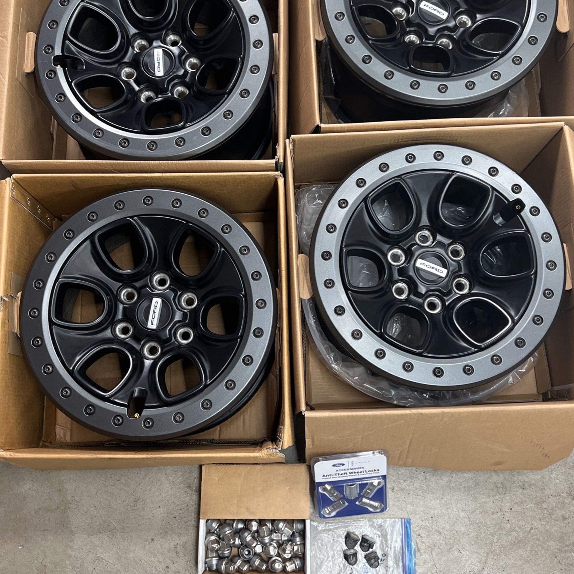 2023 Ford Raptor Oem Beadlock Rims Wheels For Sale In San Diego, Ca 