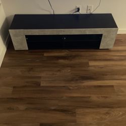 Tv Standard Black 60 ‘’