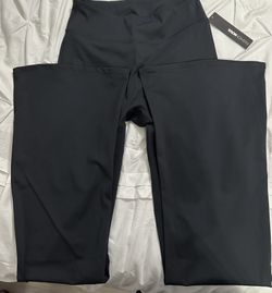 BRAND NEW FLARED LEGGINGS 