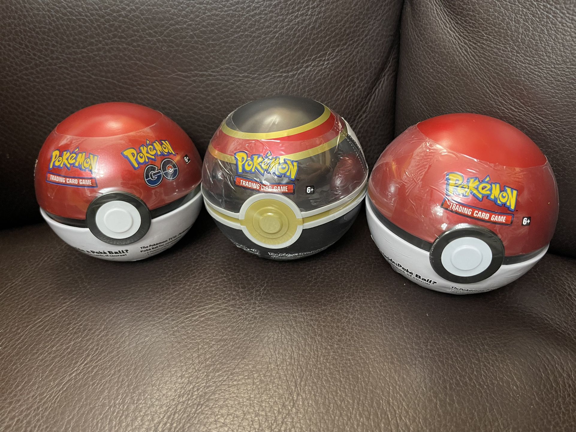 Pokemon Balls Tin Bundle