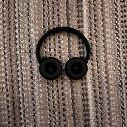 JBL WIRELESS HEADPHONES | USED