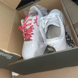 Supreme Forces Size 9
