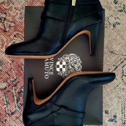 VINCE CAMUTO Womens Black Leather "VADIRYA" Booties