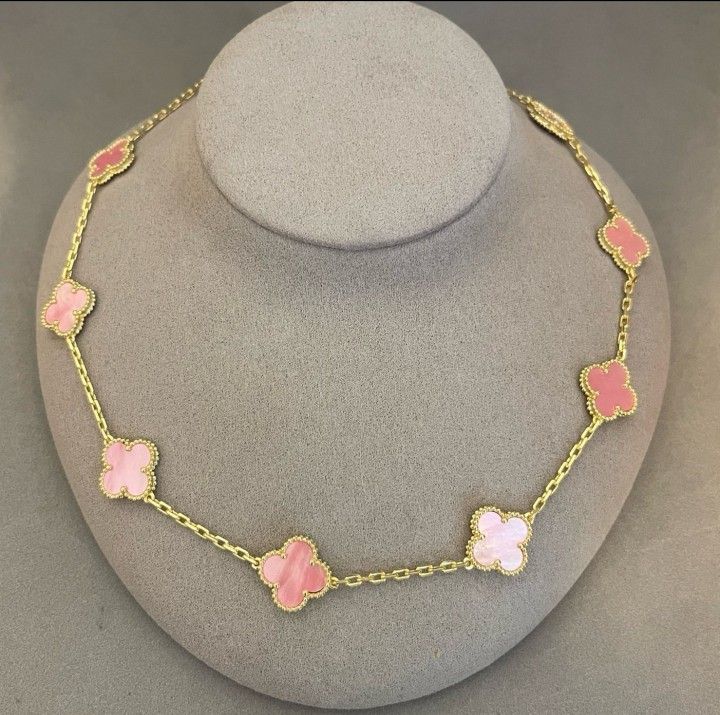 VCA Pink Mother Of Pearl 10 Motifs Necklace