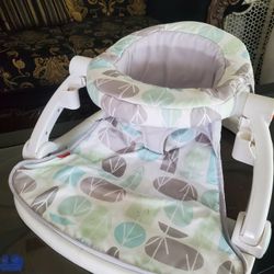 Fisher Price Sit Me Up Chair