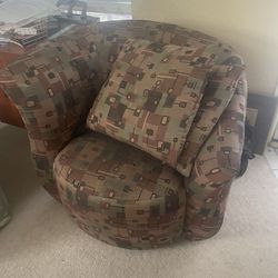 2 Rotating Sofa Chairs