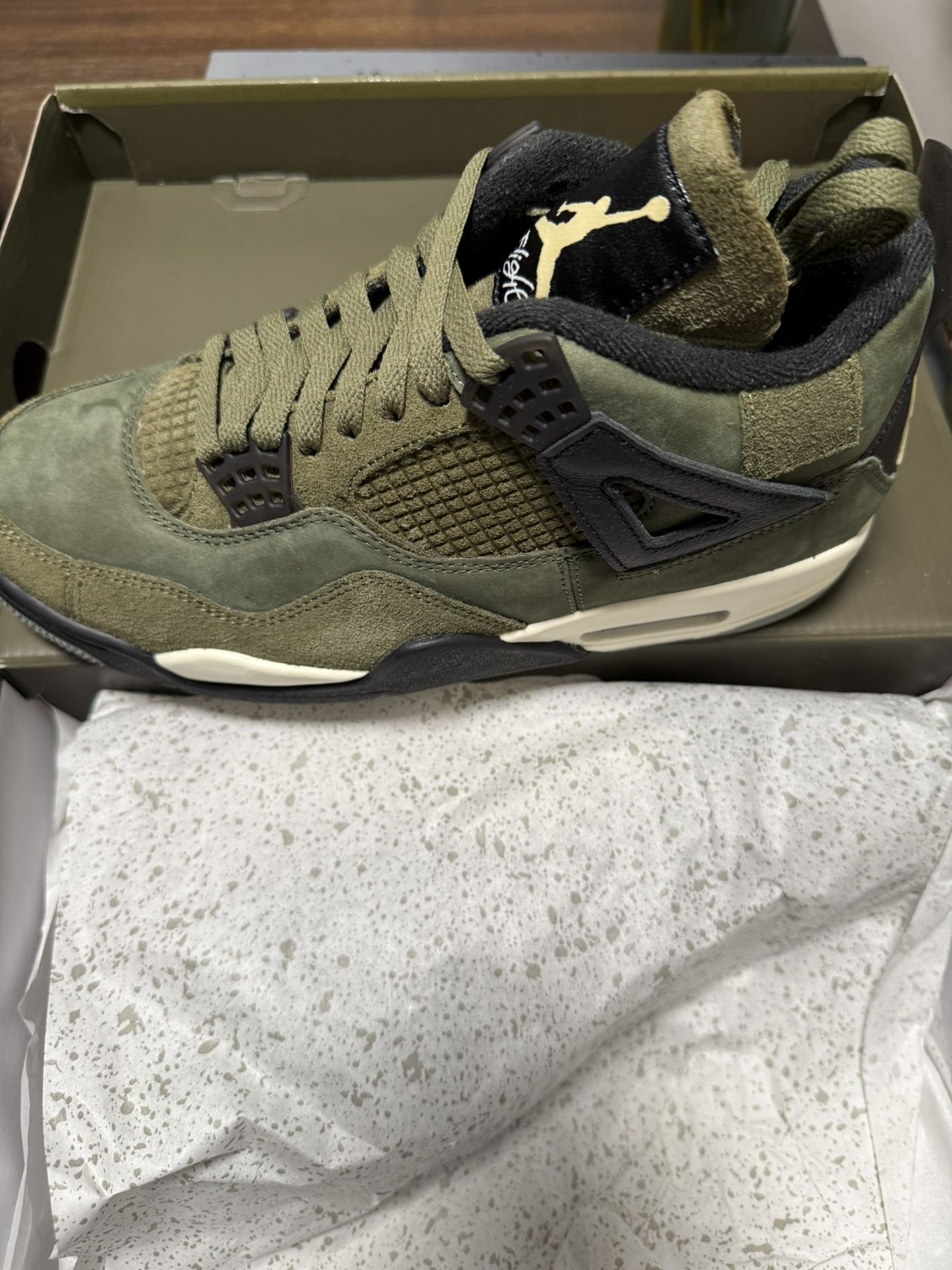 Jordan 4 Retro SE Craft Medium Olive Brand New Size 8.00