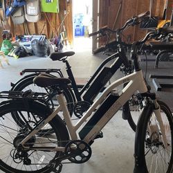 Almost New Trekking /city E Bike 