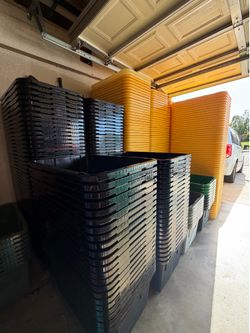 New storage bin 27 gallons $8 each