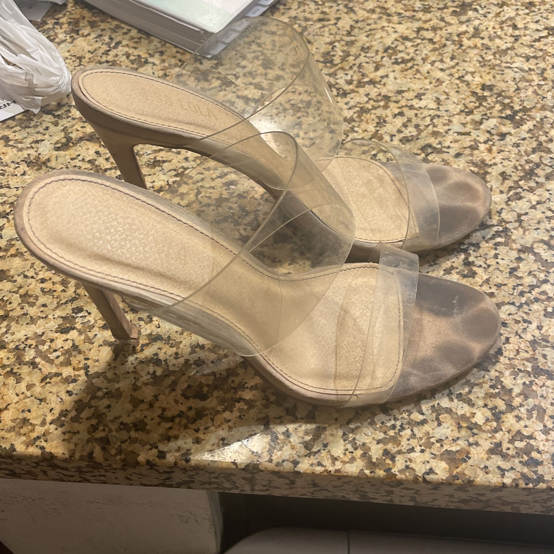 Clear Used Heels Size 8.5 W