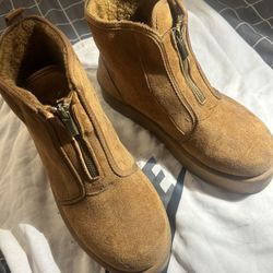 Rouge Fur Boots Size 11 