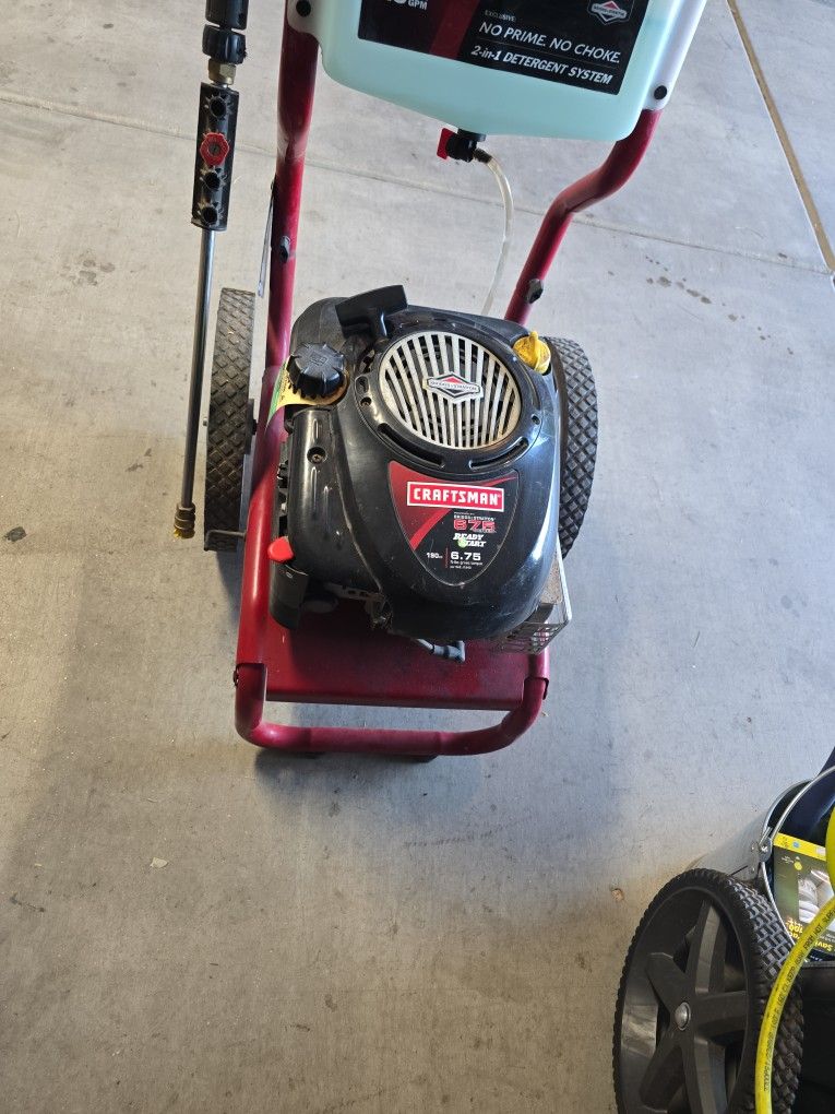 CRAFTSMAN BRIGGS AND STRATTON 6.75 PRESSURE WASHER