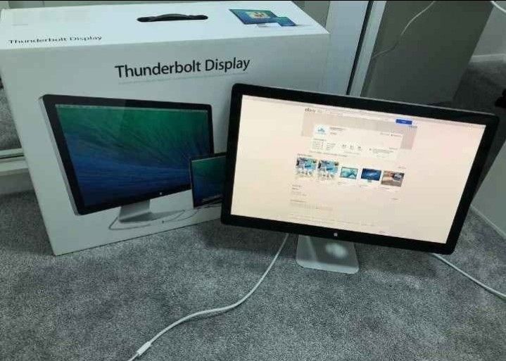 Apple Thunderbolt 27inch Display with Apple keyboard and mouse