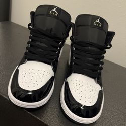 Nike Air Jordan 1 Mid SE HV0789 010 Black Gold Silver Men's