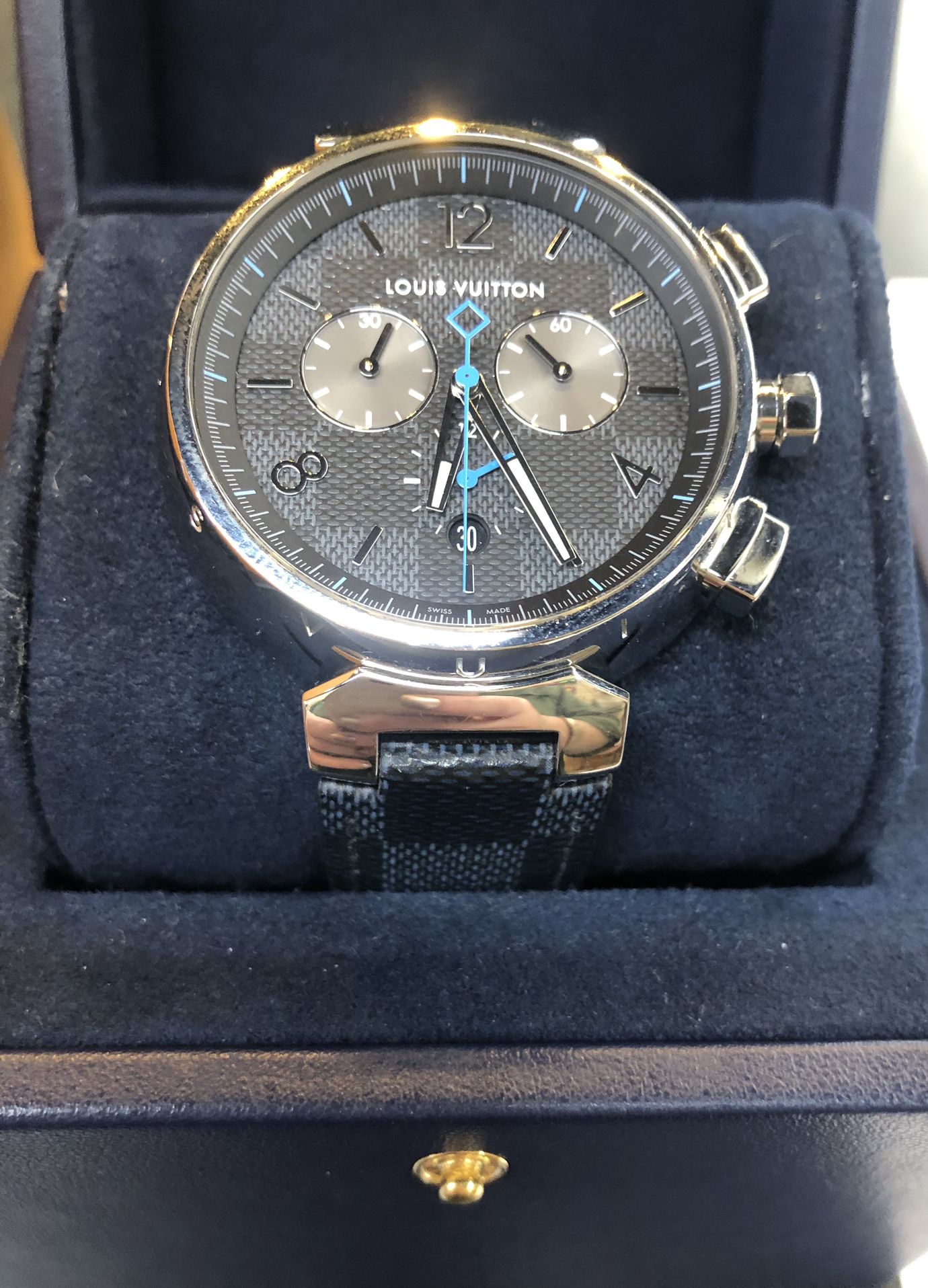 Louis Vuitton watch z10962 for Sale in Orlando, FL - OfferUp