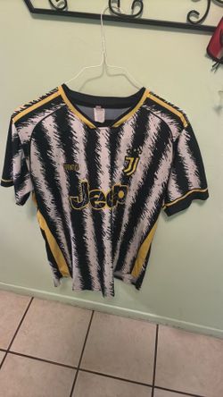 Juventus jersey medium