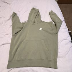 Nike Sweatsuit Size Medium 