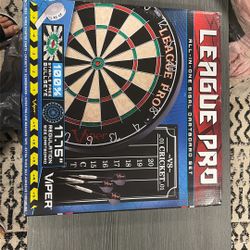 League pro Sisal Dartboard Set In Box
