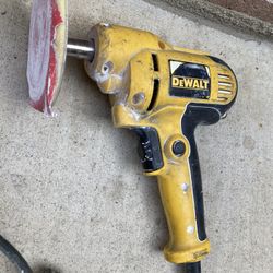 Dewalt Sanders
