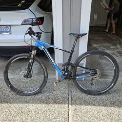 Giant Anthem X29 Size M for Sale in Woodinville WA OfferUp