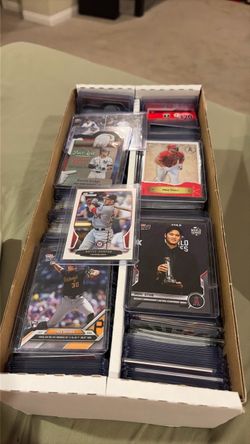 LARGE 2 TIER BOX FULL OF SPORTS CARDS IN TOP LOADERS WITH ROOKIES, # CARDS , OHTANI CARDS , INSERTS AND MORE ONLY 125.00