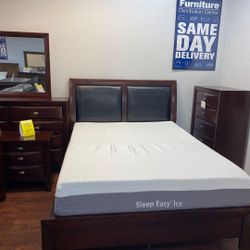 BEDROOM SETS IN KING OR QUEEN!!! $50 DOWN AND 90 DAYS SAME AS CASH!!! SAME DAY DELIVERY!!! GREAT QUALITY FURNITURE AND THE BEST PRICES IN FLORIDA!!! 