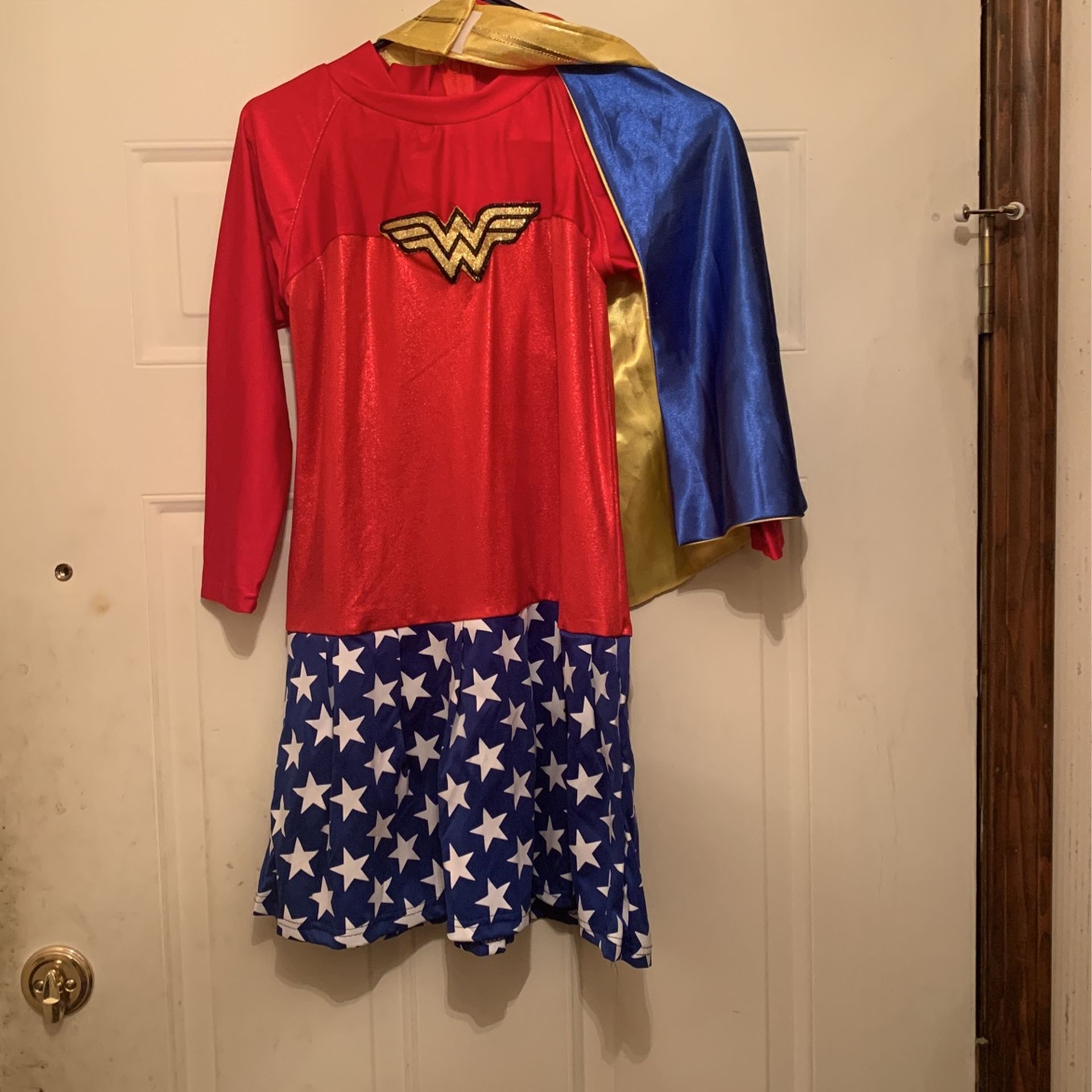 Wonder Woman Outfit