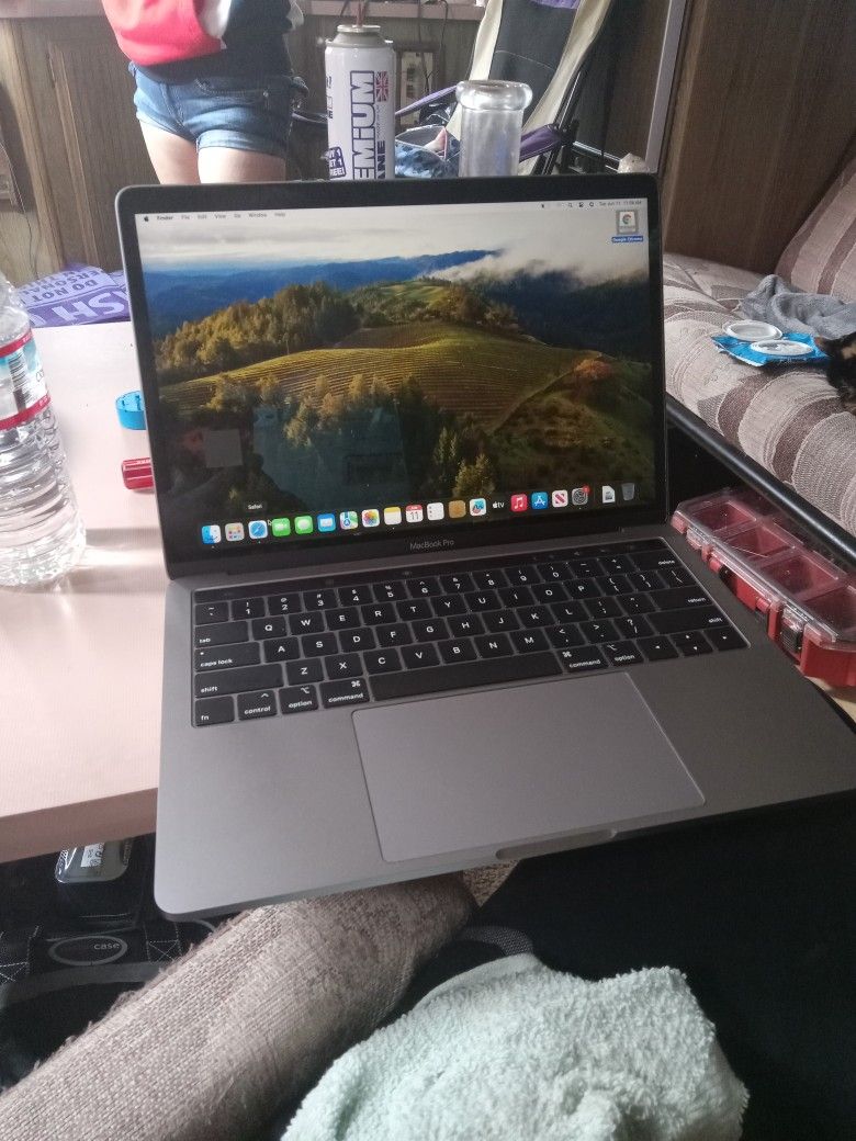 MacBook Pro 2018 I5 Processesor