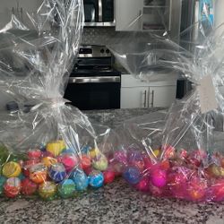 Easter Eggs And Baskets 