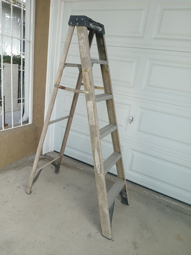 Ladder