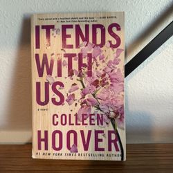 It ends With Us Paperback 