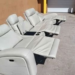 Delivery Gilman Creek Gearhart 5 piece Leather Power Reclining Sectional with Power Headrests