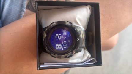 Activa Invicta watch camo