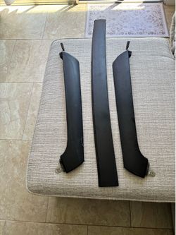 04-08 Chrysler Crossfire COUPE Windshield A Pillar Trim Molding Set OEM