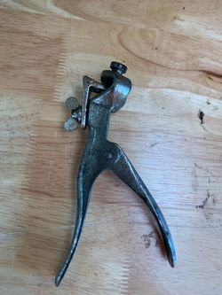 vintage hand saw set