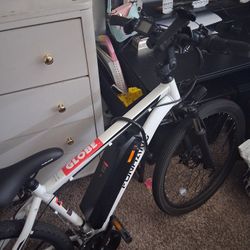 Funhang Bike In Good Shape Extra Tubes With It